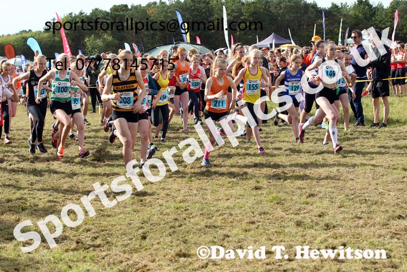 Girls under-13s 2021 North Eastern Harrier League, Druridge Bay. Photo: David T. Hewitson/Sports for All Pics